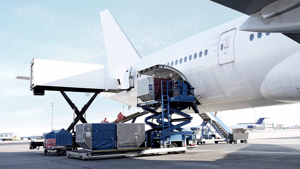 Refrigerated controlled air delivery